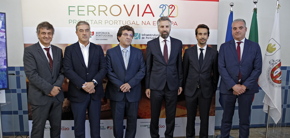 Cerimónia de assinatura do auto de consignação da empreitada de modernização do troço entre Torres Vedras e Caldas da Rainha, na Linha do Oeste