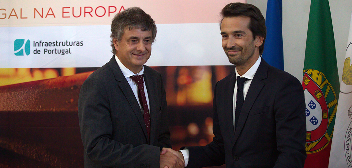 Cerimónia de assinatura do auto de consignação da empreitada de modernização do troço entre Torres Vedras e Caldas da Rainha, na Linha do Oeste