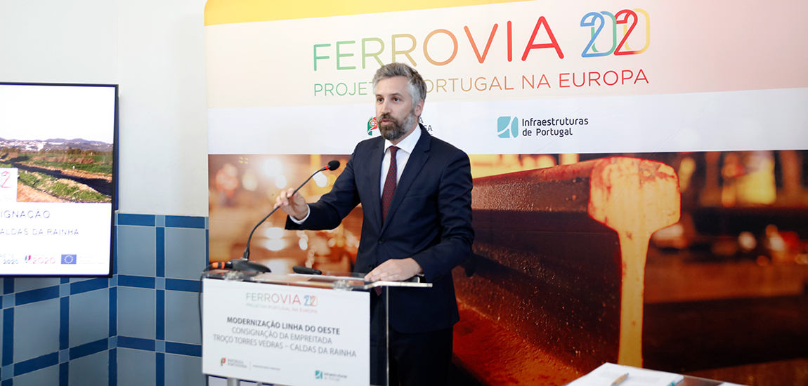 Cerimónia de assinatura do auto de consignação da empreitada de modernização do troço entre Torres Vedras e Caldas da Rainha, na Linha do Oeste