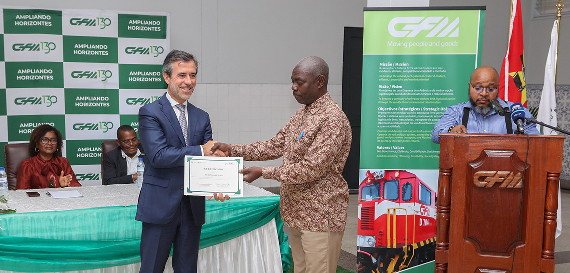 novos inspetores ferroviários em Moçambique 