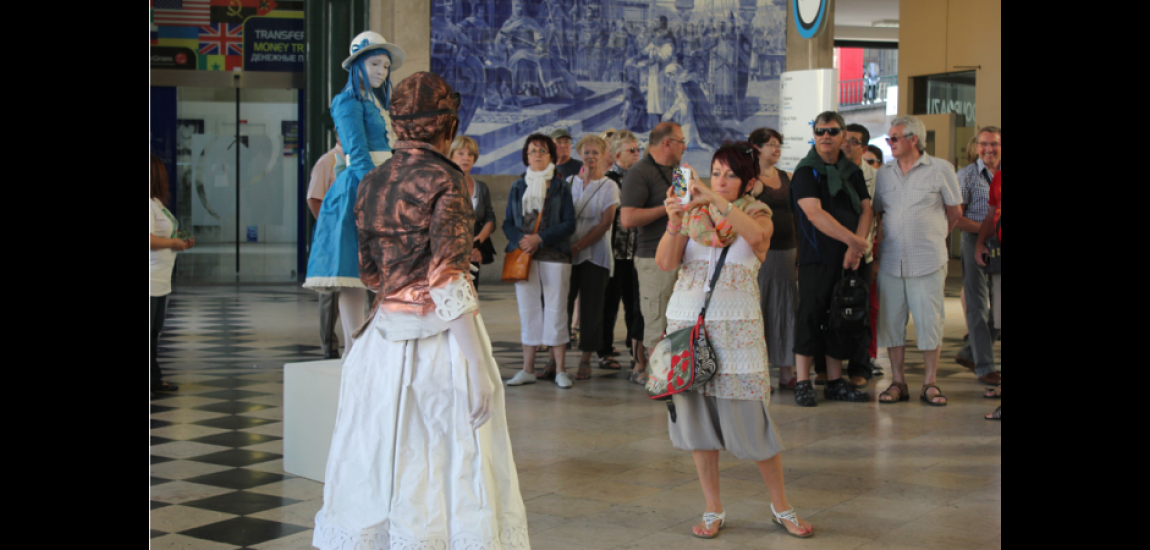 Theater & Traditions