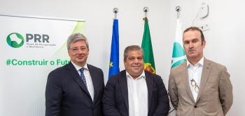 Fotografia da cerimónia de consignação da nova variante a Aljustrel